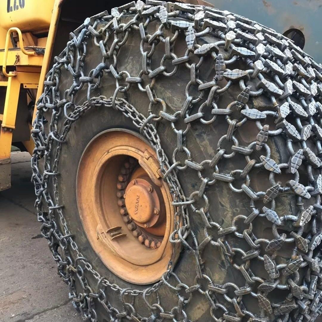 Chaînes antidérapantes spéciales pour chariots élévateurs lourds dans les mines de pierre Chaînes d'amélioration de la traction
