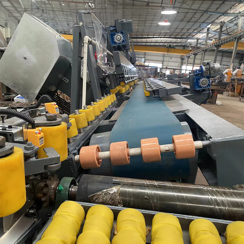 Machine &agrave; chanfreiner les bords de pierre