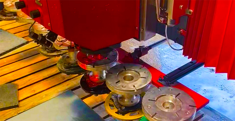 Machine &agrave; polir int&eacute;gr&eacute;e