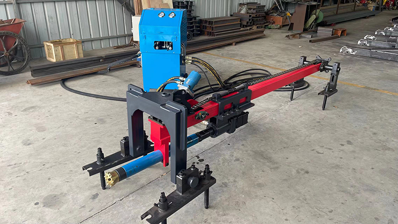 petite perceuse &agrave; colonne portative